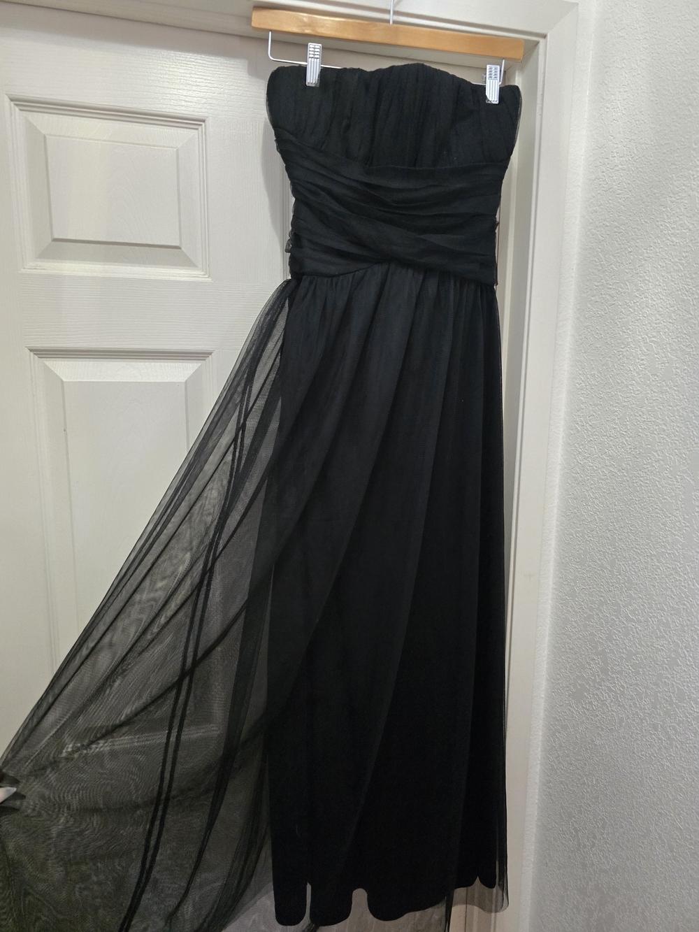 Forever 21 Black Strapless Tulle Evening Gown